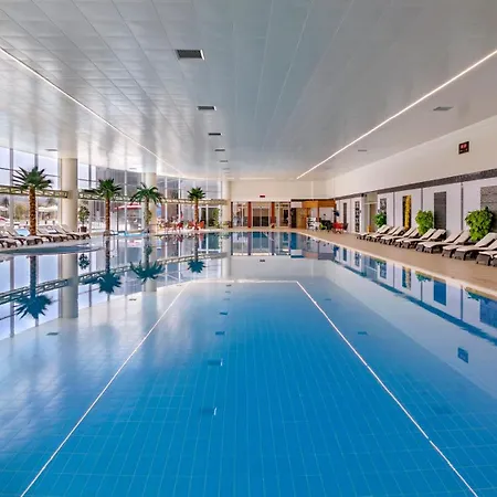מלון Grannos Thermal & Convention Center 5*