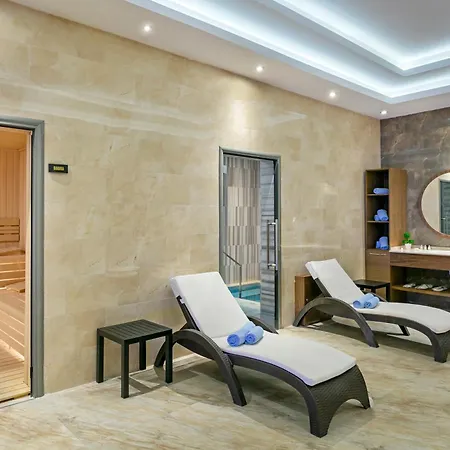 Grannos Thermal & Convention Center Hotel